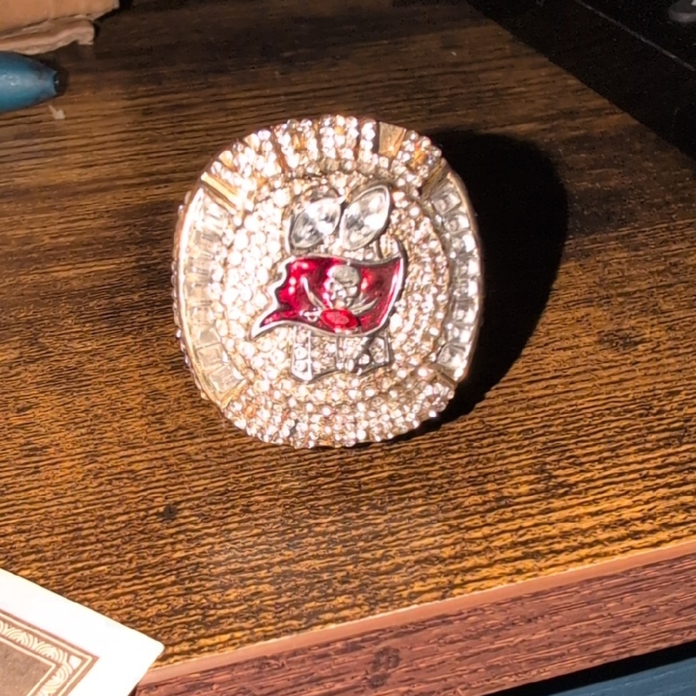 TB Bucs Championship Fan Ring Size 10 ( Brady)